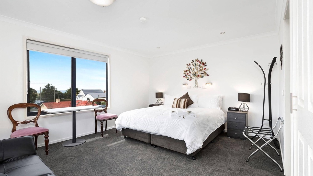 Photo of Bedroom in Penguin