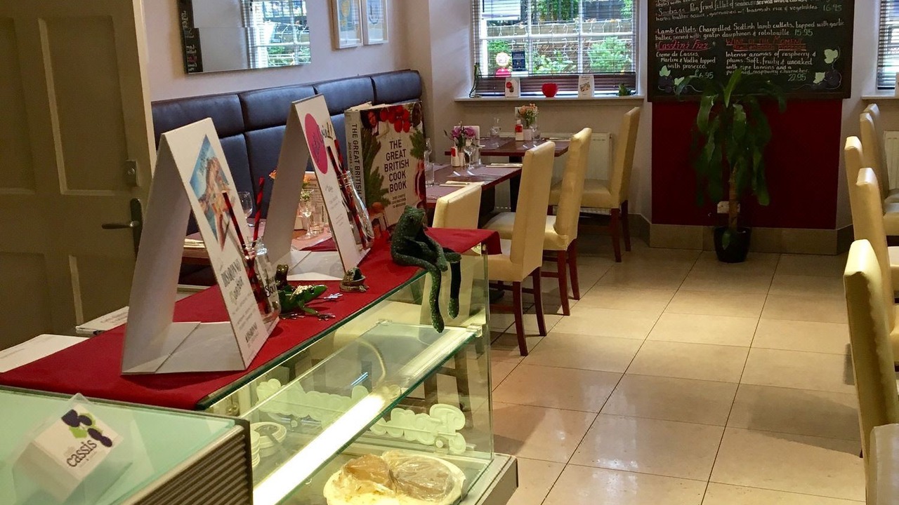 Photo of Livingroom in Newington