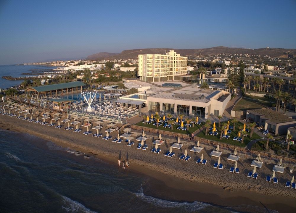 Photo of Buildings in Vathianos Kampos