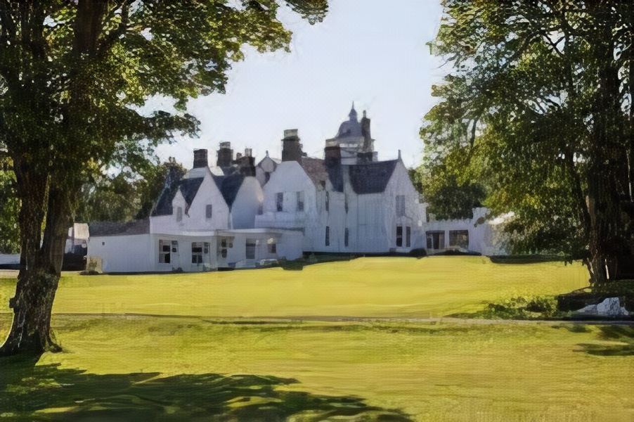 Photo of Buildings in Skeabost