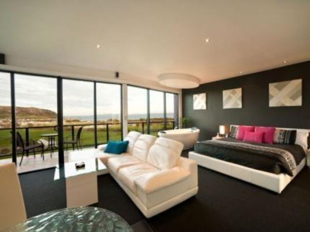 Photo of Livingroom in Stanley