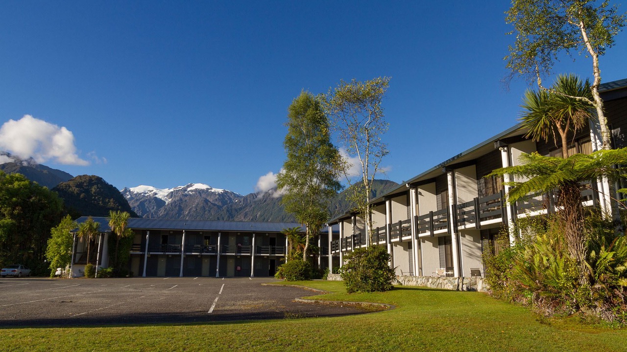 Photo of Buildings in Franz Josef Glacier