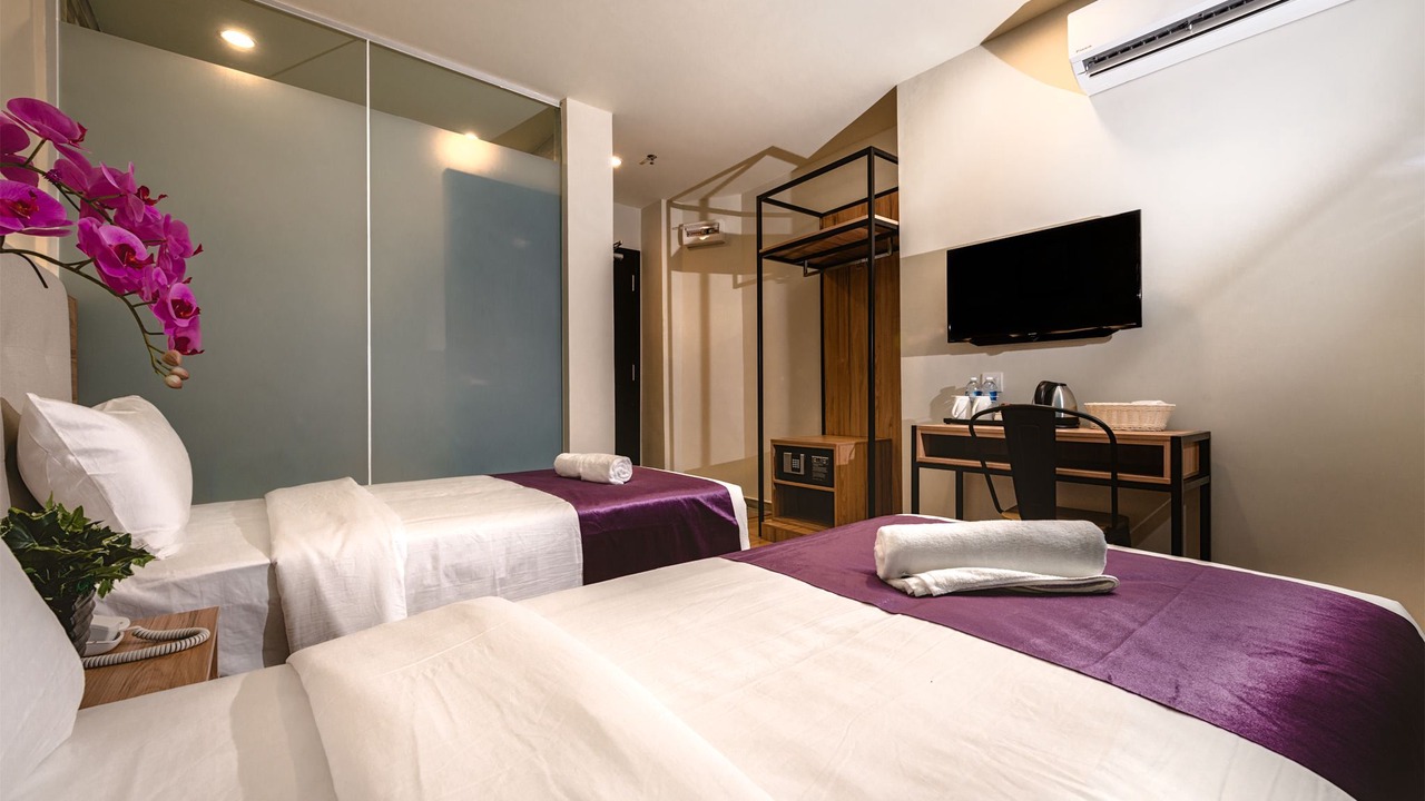 Photo of Bedroom in Medan Tuanku