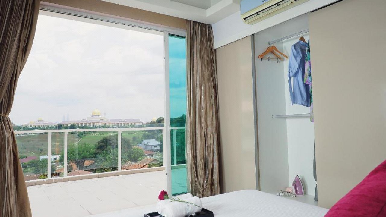 Photo of Bedroom in Sri Hartamas