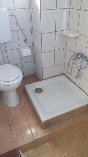 Photo of Bathroom in Gournai