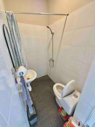 Photo of Bathroom in Praya