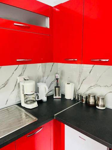 Photo of Kitchen in Drama