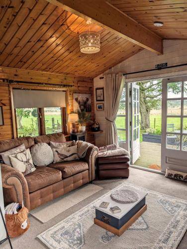 Photo of Livingroom in Auchinleck