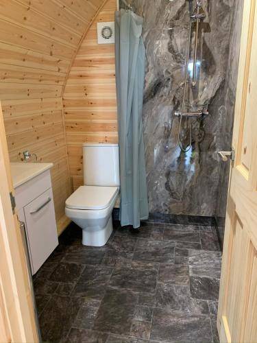 Photo of Bathroom in Kelty