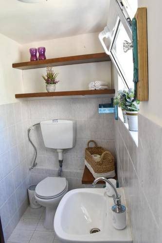 Photo of Bathroom in Krasi