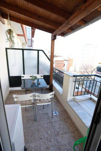 Photo of Patio Balcony in Vardaris