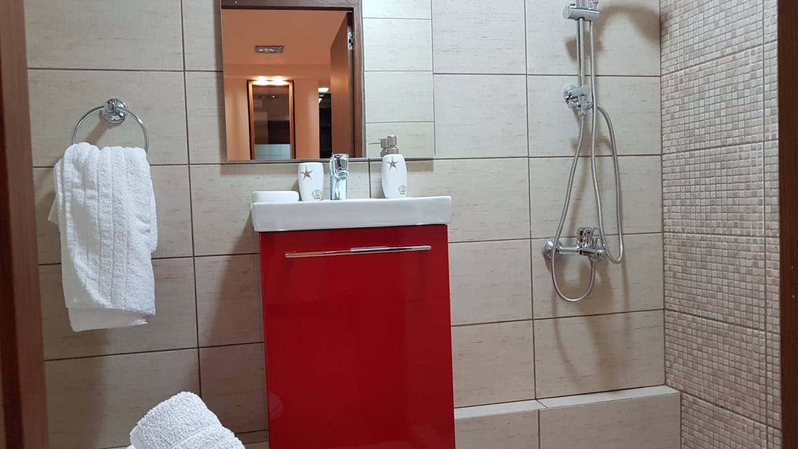 Photo of Bathroom in Kypseli