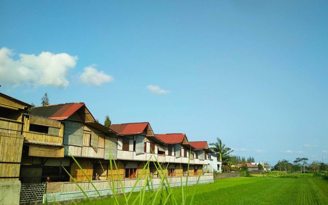 Photo of Buildings in Sumbermulyo