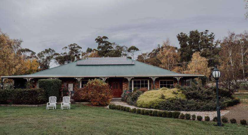 Photo of Others in Gardners Bay