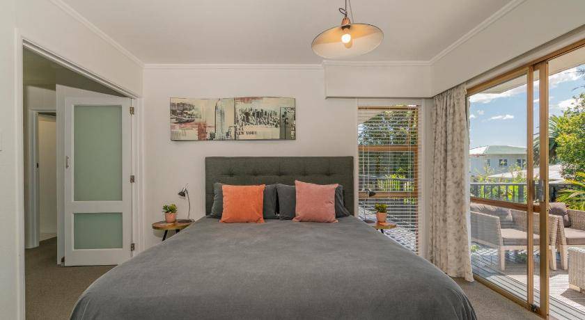 Photo of Bedroom in Whitianga