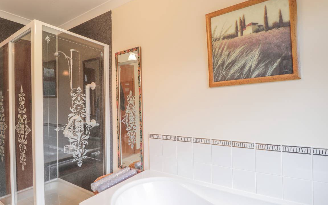 Photo of Bathroom in Drumnadrochit