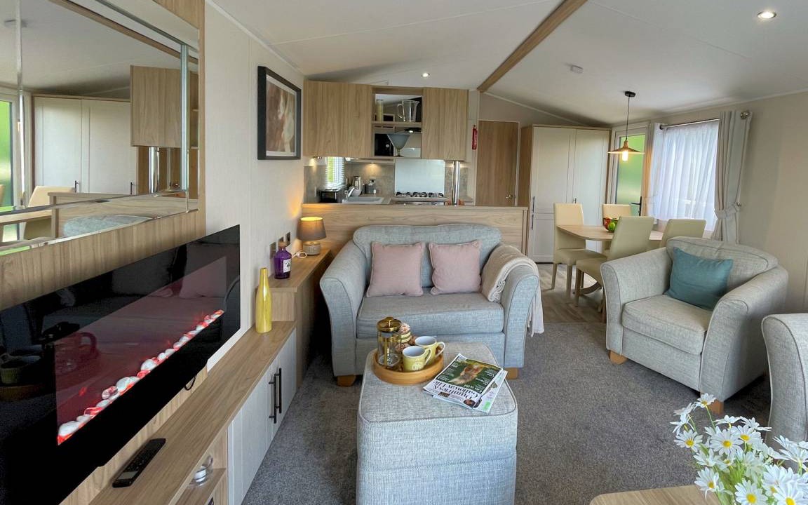 Photo of Livingroom in Rockcliffe