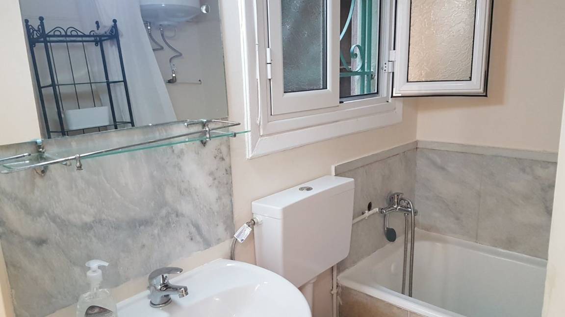 Photo of Bathroom in Kypseli