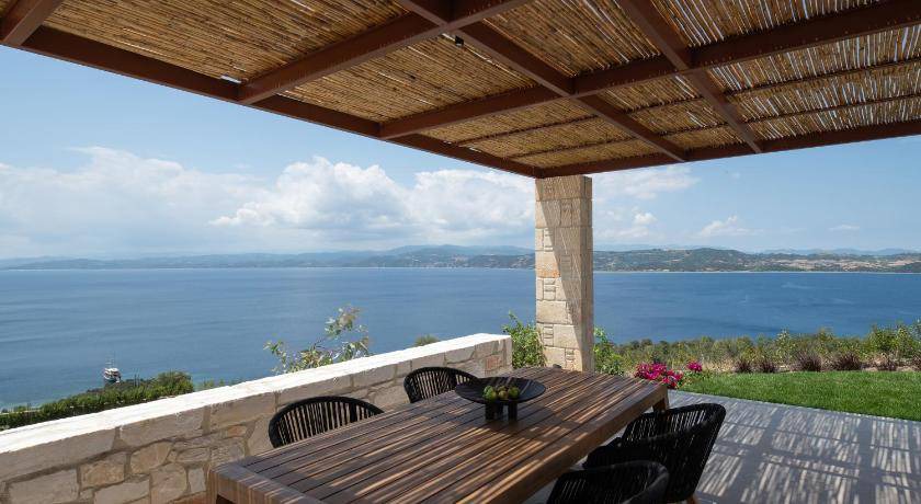 Photo of Others in Aristotelis