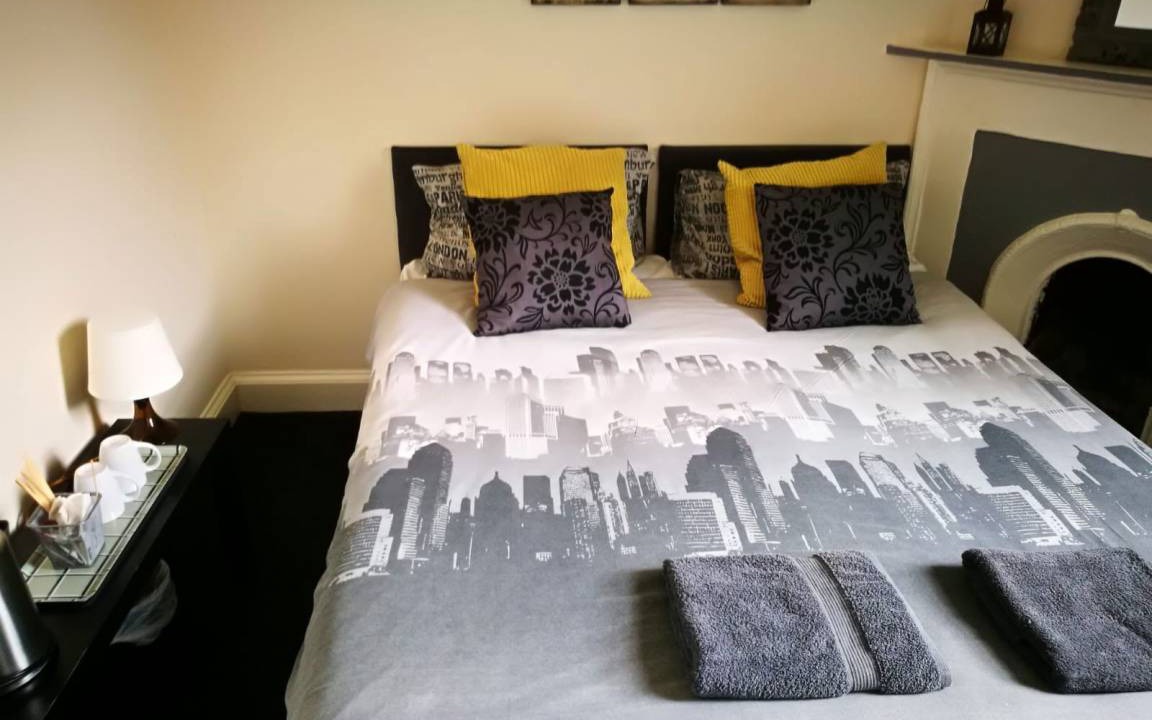 Photo of Bedroom in Tollcross