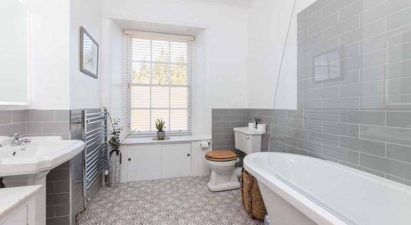 Photo of Bathroom in Dailly