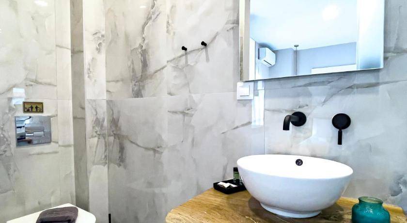 Photo of Bathroom in Ierissos