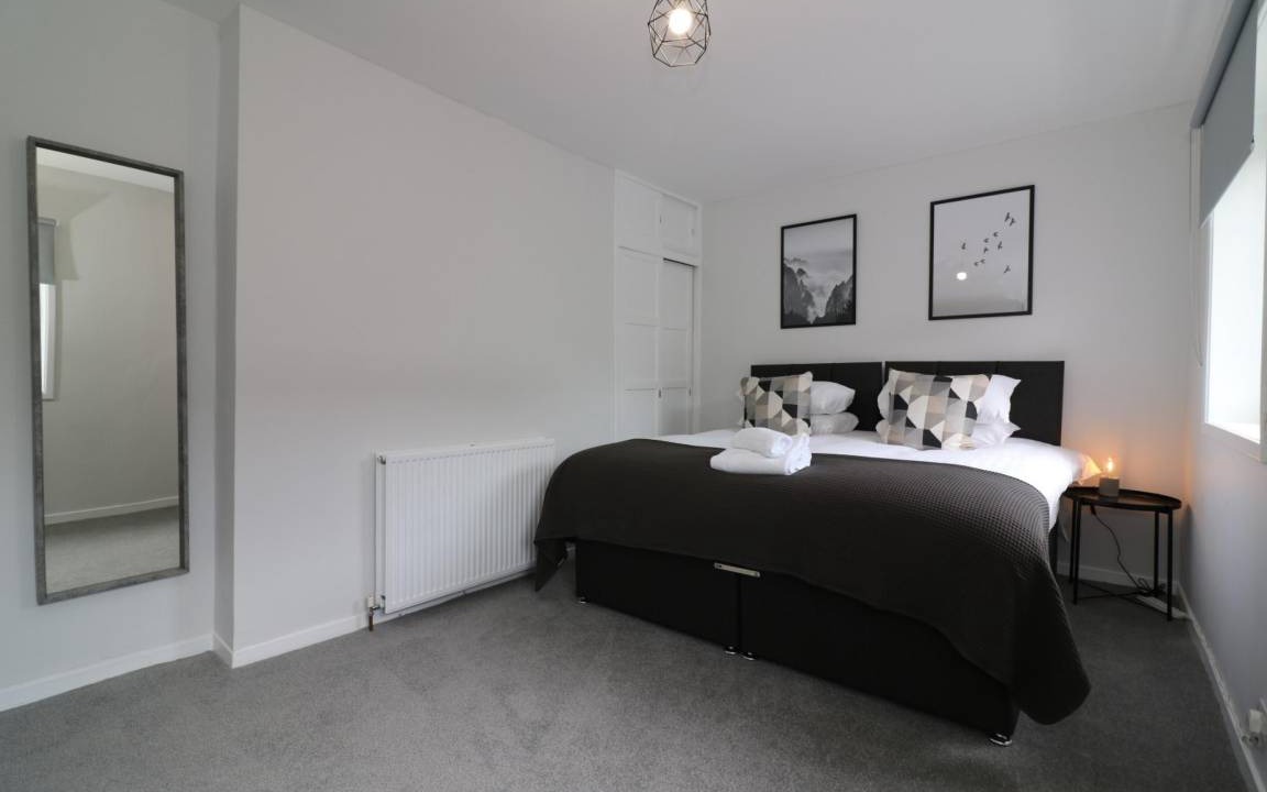 Photo of Bedroom in Caldercruix