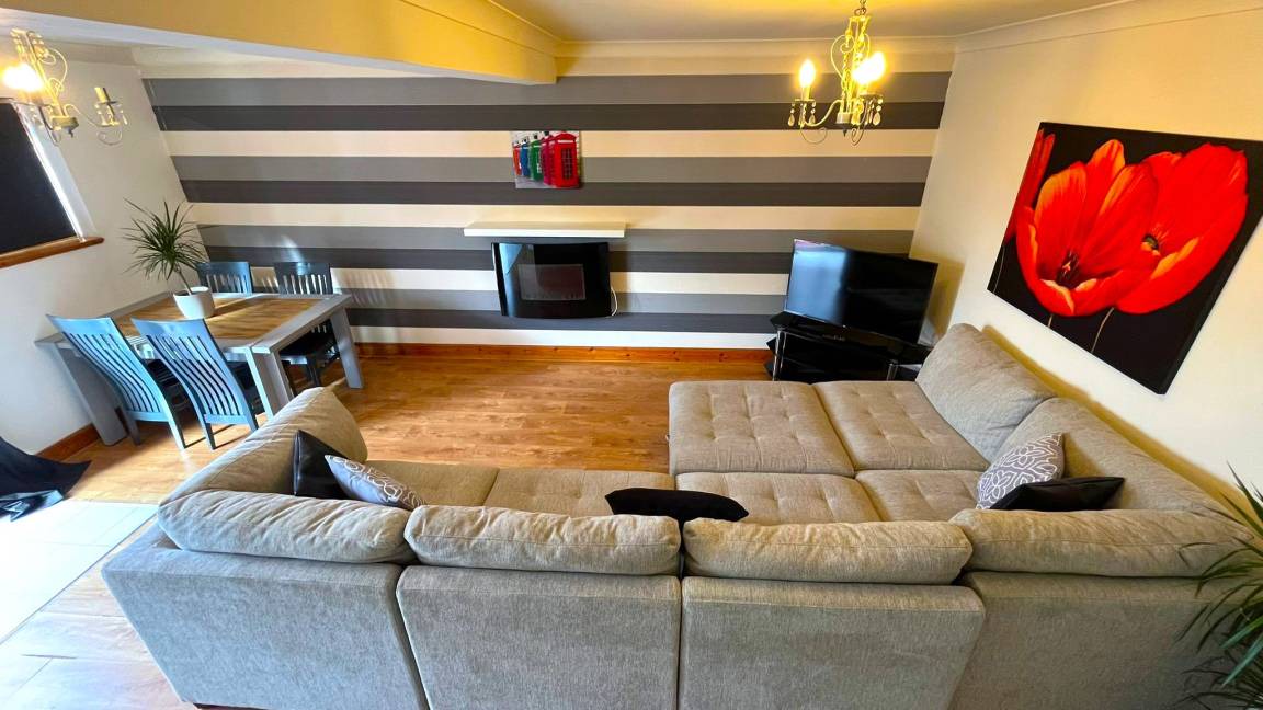 Photo of Livingroom in Gilmerton