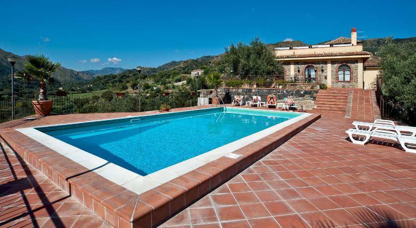 Photo of Others in Mitogio