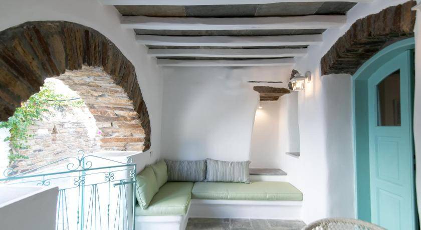 Photo of Patio Balcony in Exomvourgo