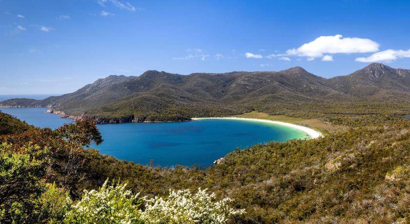 Photo of Others in Coles Bay