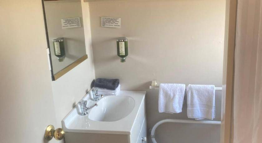 Photo of Bathroom in Twizel