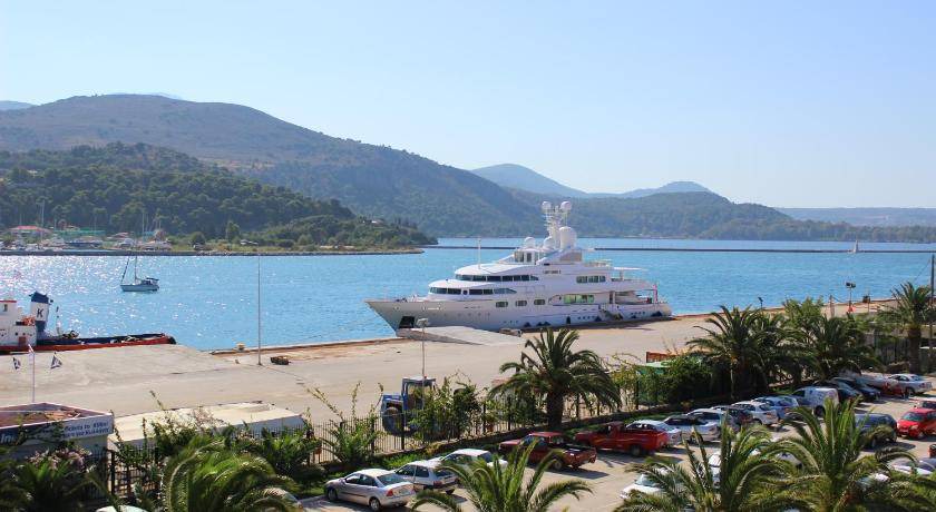 Photo of Others in Argostoli Town