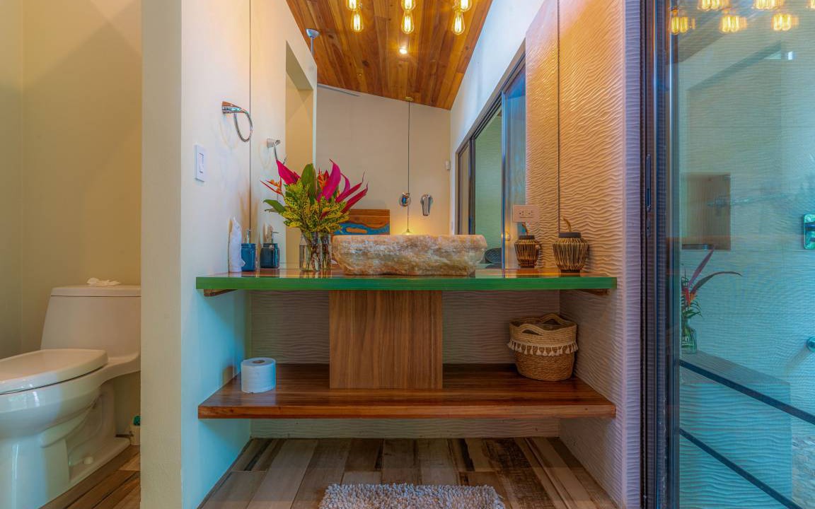Photo of Bathroom in Dominical