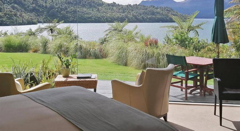 Photo of Others in Lake Tarawera