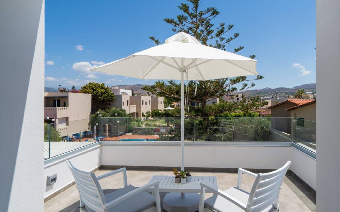Photo of Patio Balcony in Gournai