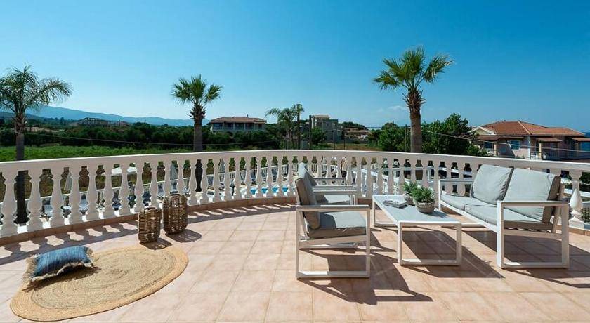 Photo of Patio Balcony in Neromilos
