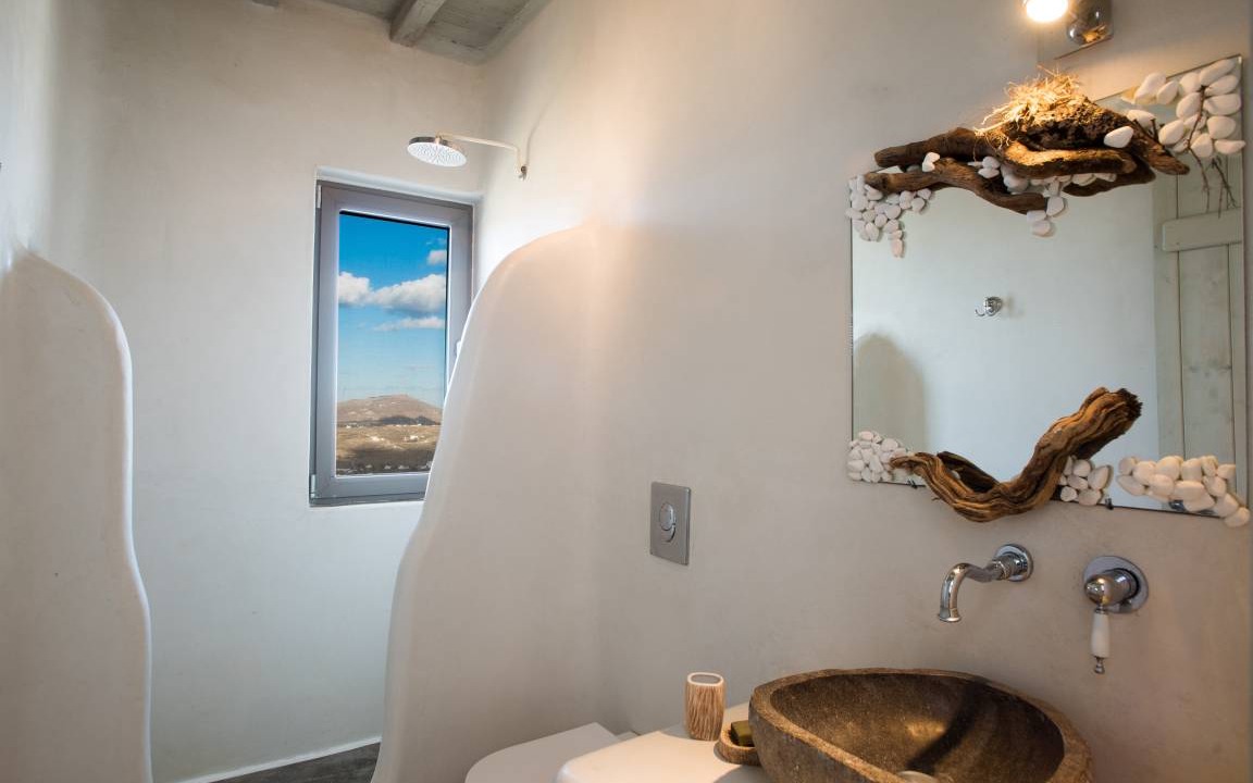 Photo of Bathroom in Plintri