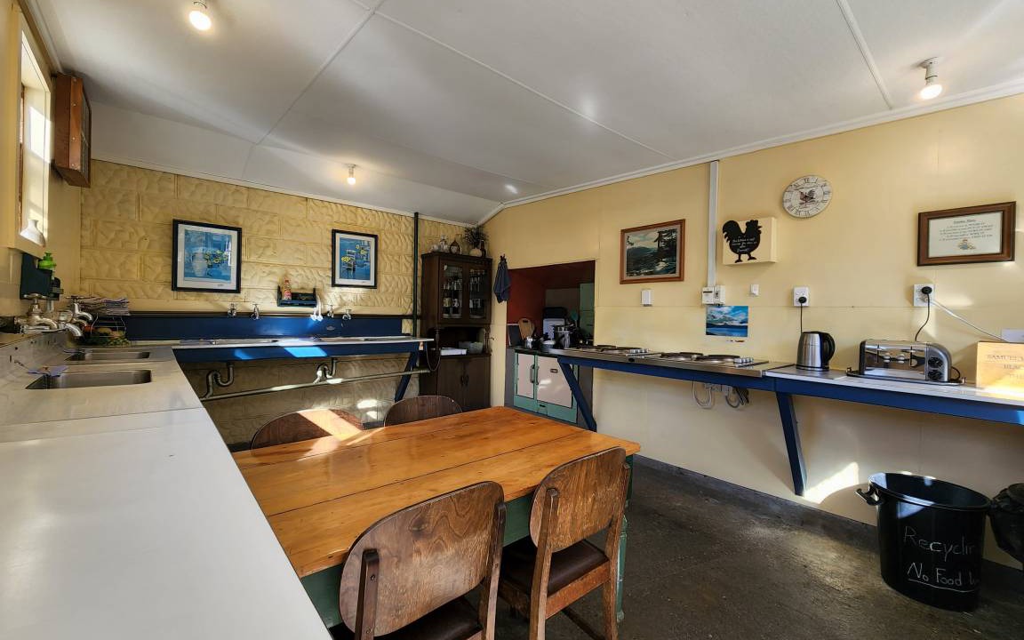 Photo of Others in Manapouri