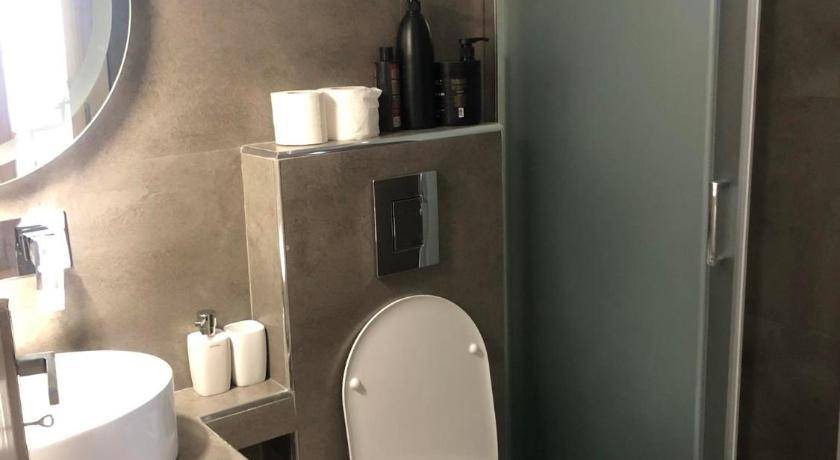 Photo of Bathroom in Tsouknida