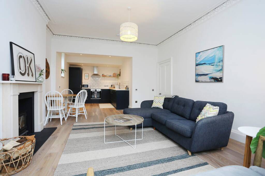 Photo of Livingroom in North Berwick