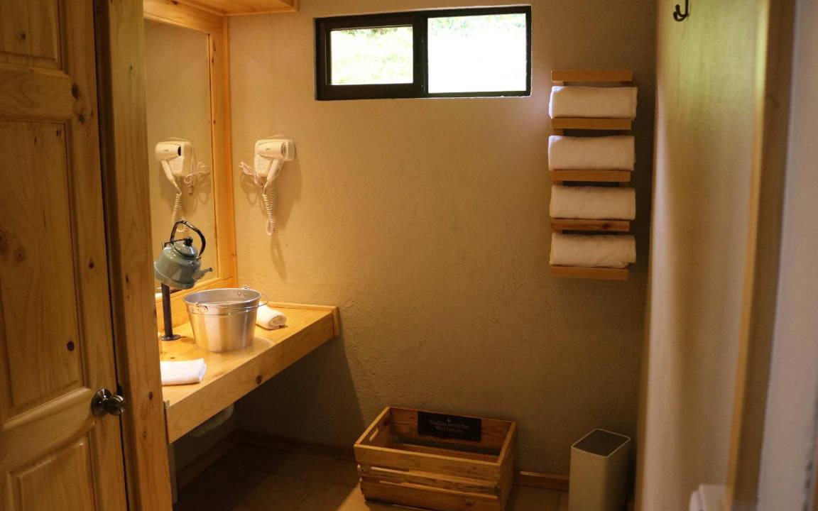 Photo of Bathroom in Pacuare Reserve