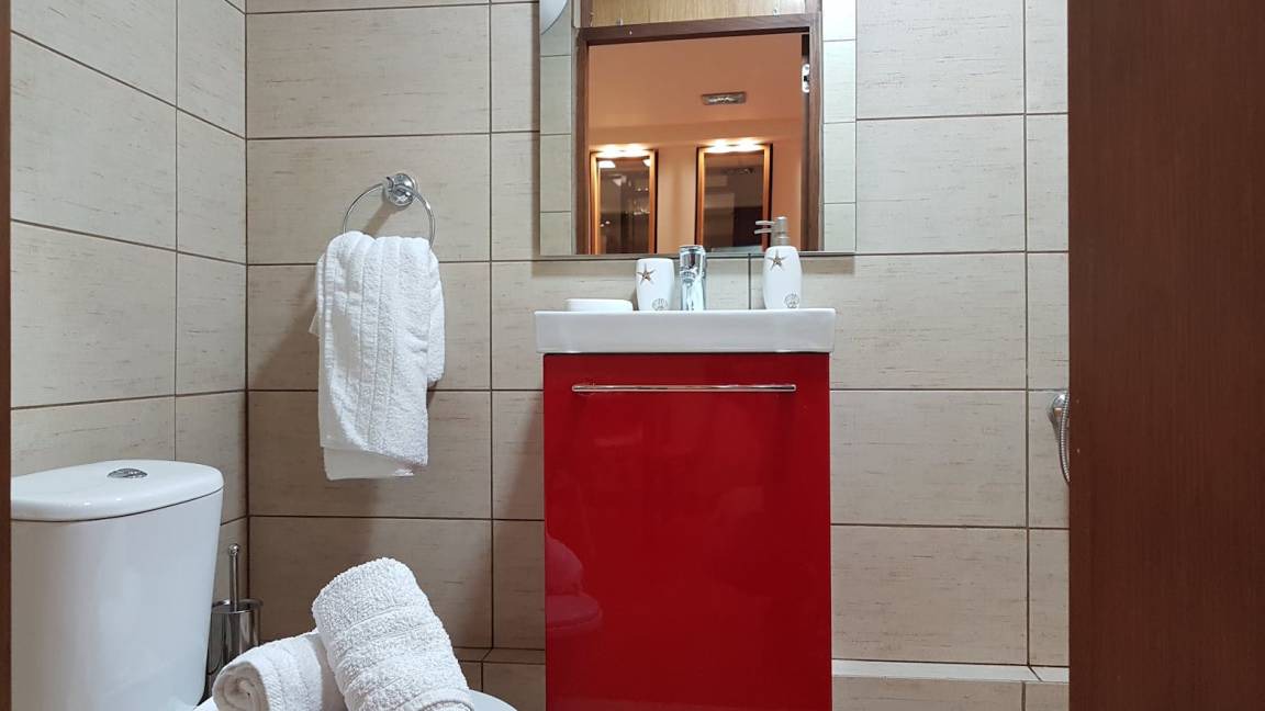 Photo of Bathroom in Kypseli