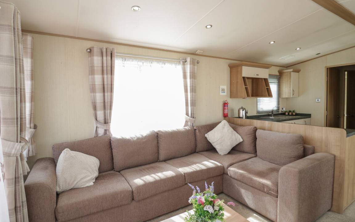 Photo of Others in Denny