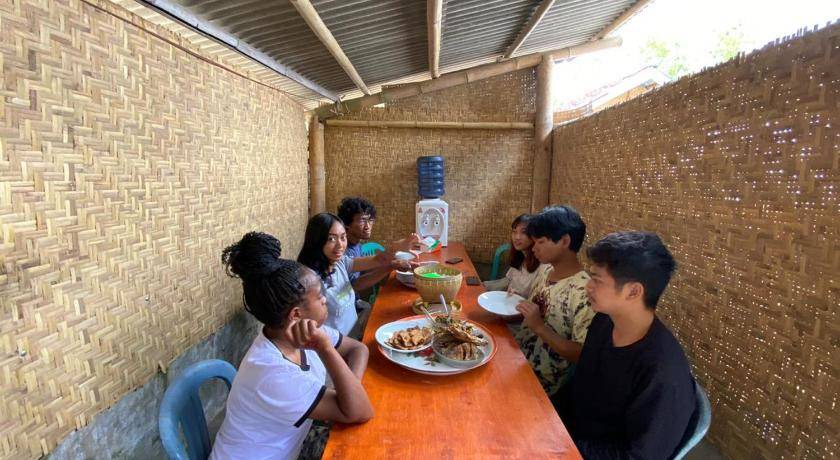 Photo of Others in Tetebatu