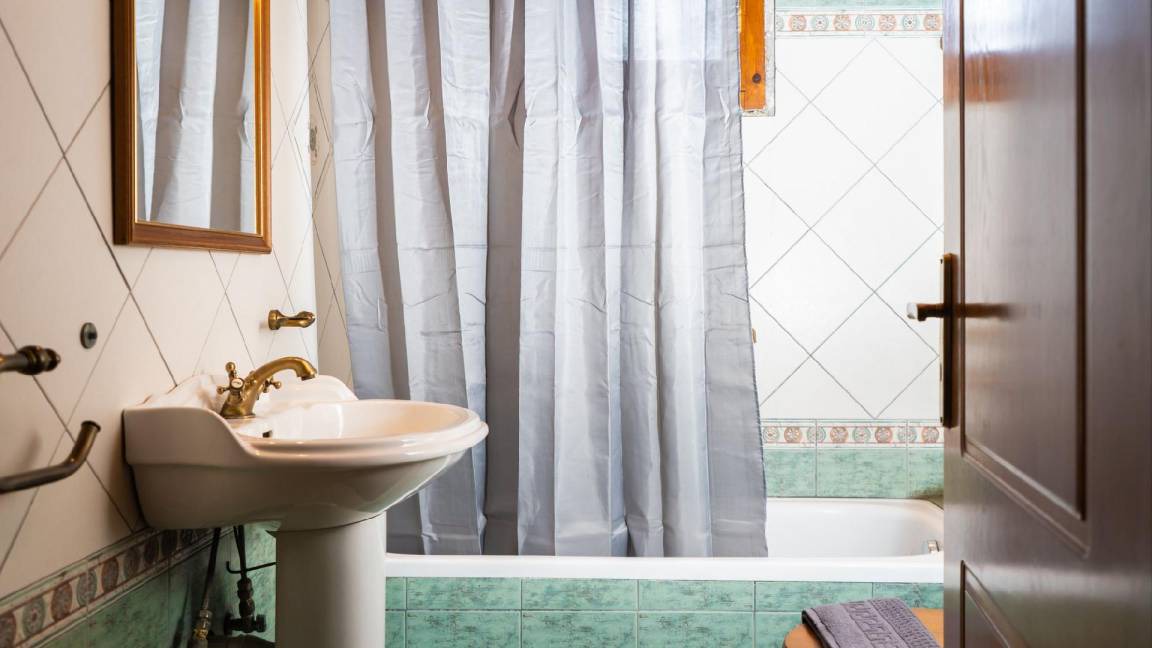 Photo of Bathroom in Peristera