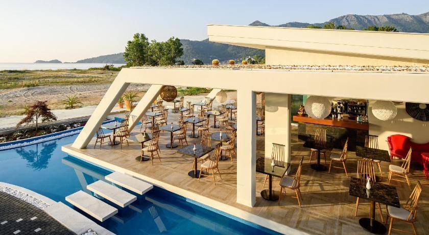 Photo of Patio Balcony in Golden Beach
