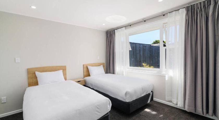 Photo of Bedroom in Fenton Street