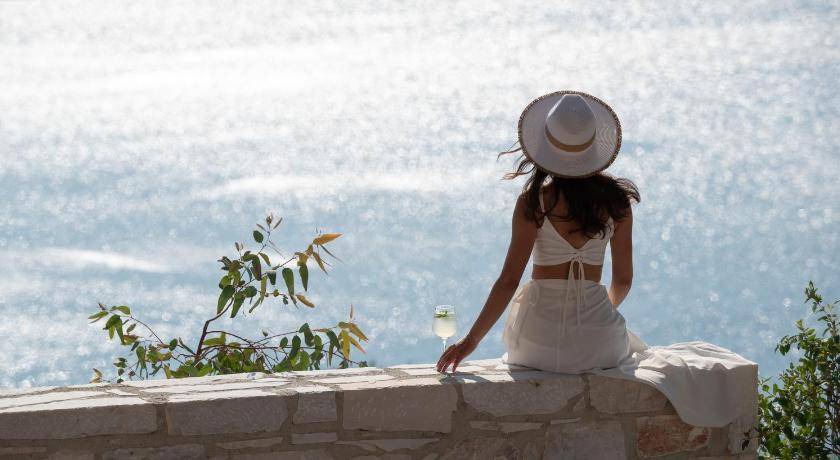 Photo of Others in Aristotelis