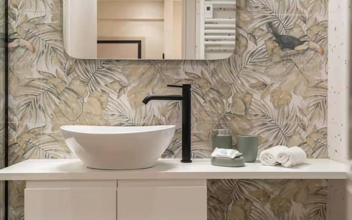 Photo of Bathroom in Piraeus